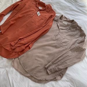 Lou & Grey Lightweight Blouses Size M